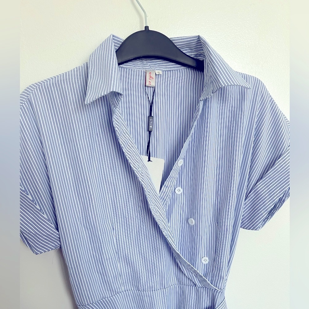 NWT midi blue striped dress